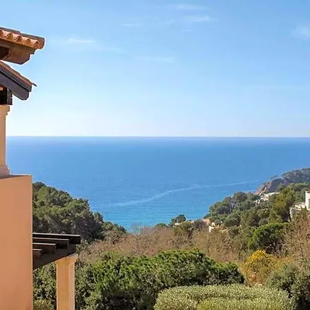 Casa Con Impresionantes Vistas Al Mar